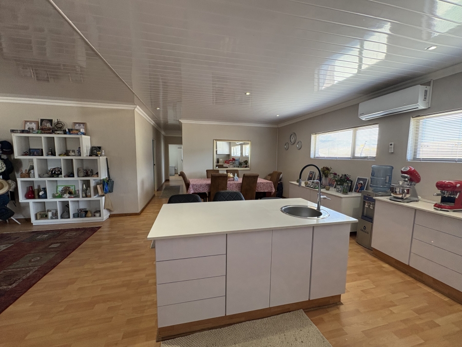 4 Bedroom Property for Sale in Darling Western Cape